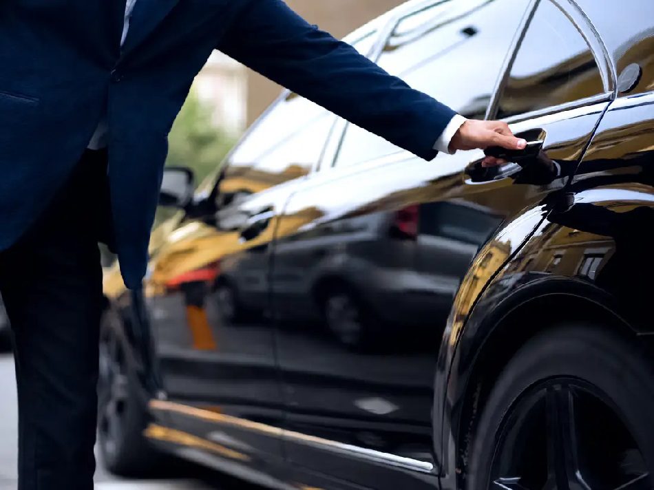ليموزين مطار برج العرب